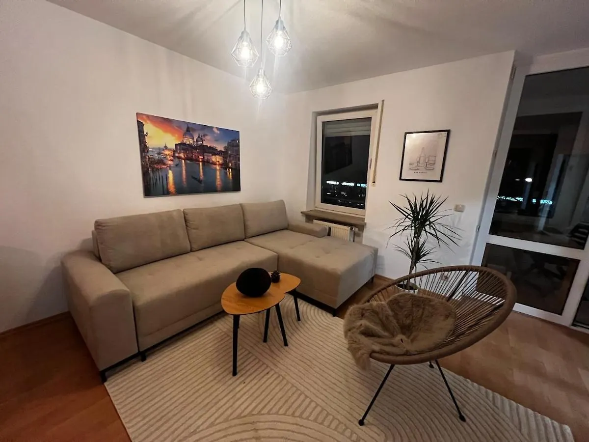 Cozy Sunny Flat In Quiet Spot Apartment Dachau 0*,  Germany