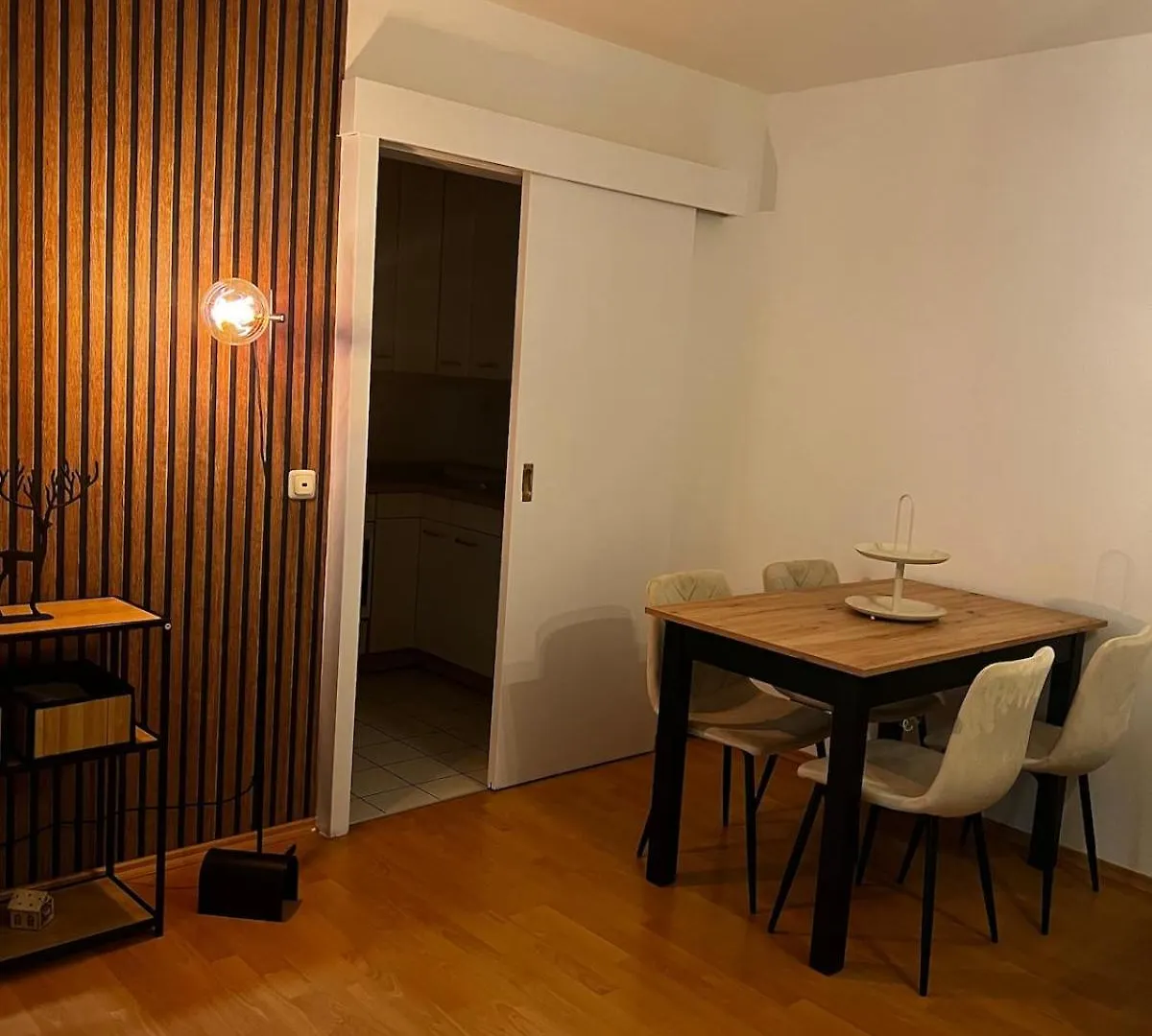 Cozy Sunny Flat In Quiet Spot Apartment Dachau 0*,  Germany